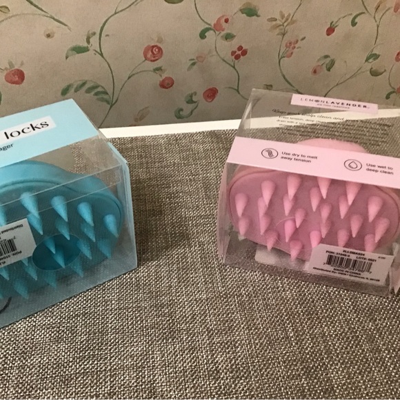Love your locks scalp massager! NWT! - Picture 3 of 6